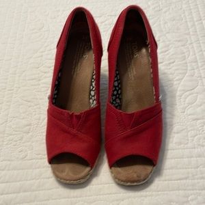 Toms shoes